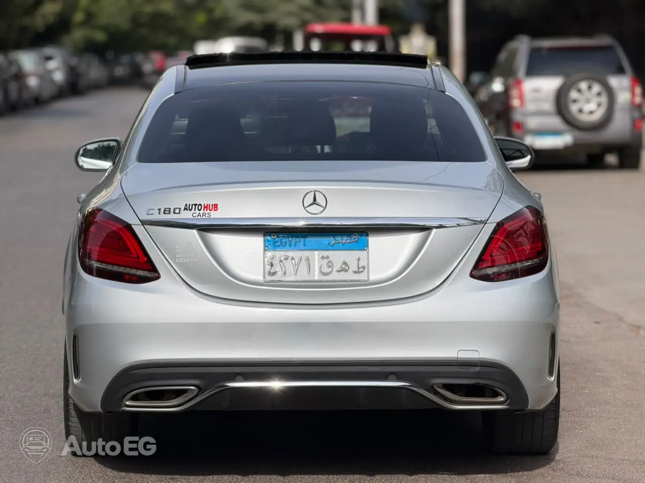 Mercedes-Benz C180 ٢٠١٩ – الصورة 7 من 23