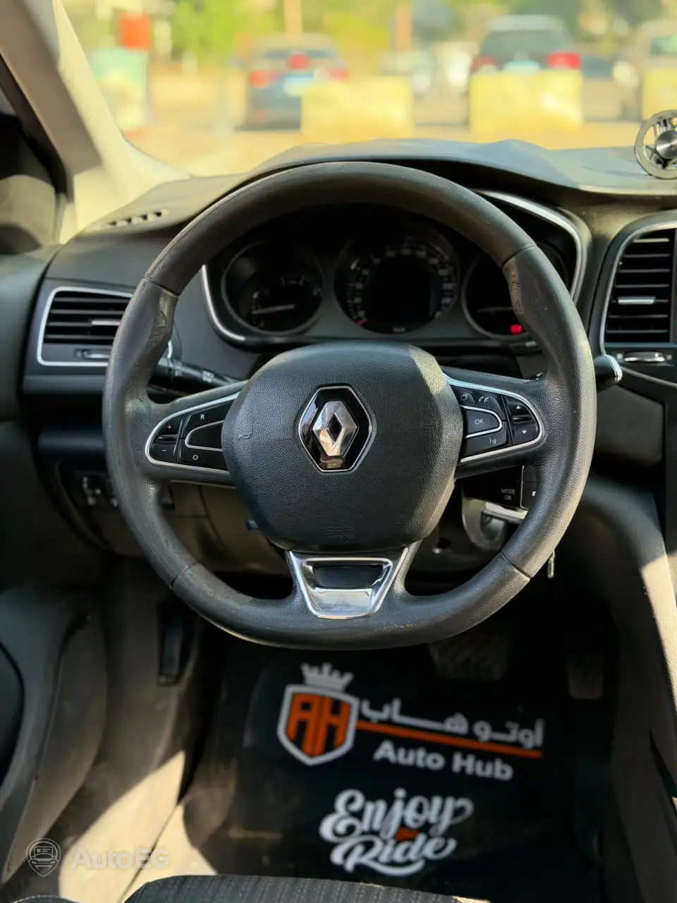 Renault Megane ٢٠٢١ – الصورة 14 من 19