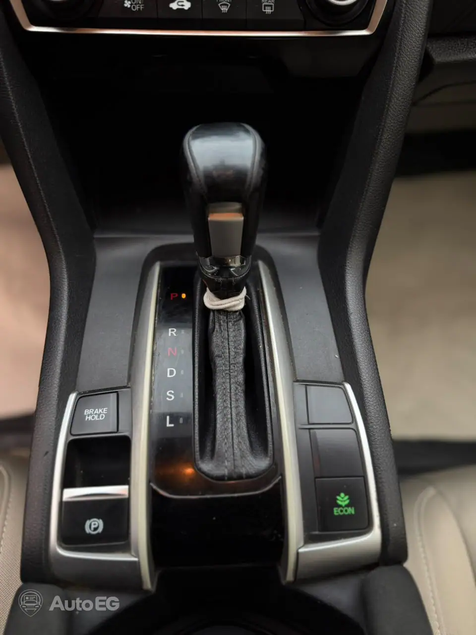 Honda Civic ٢٠٢٠ – الصورة 19 من 22