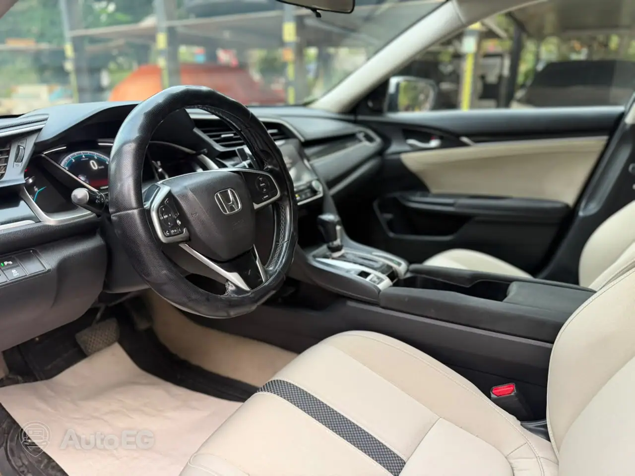 Honda Civic ٢٠٢٠ – الصورة 11 من 22