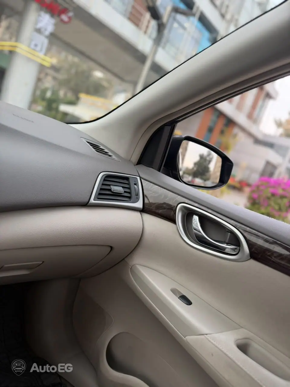 Nissan Sentra ٢٠١٦ – الصورة 16 من 24