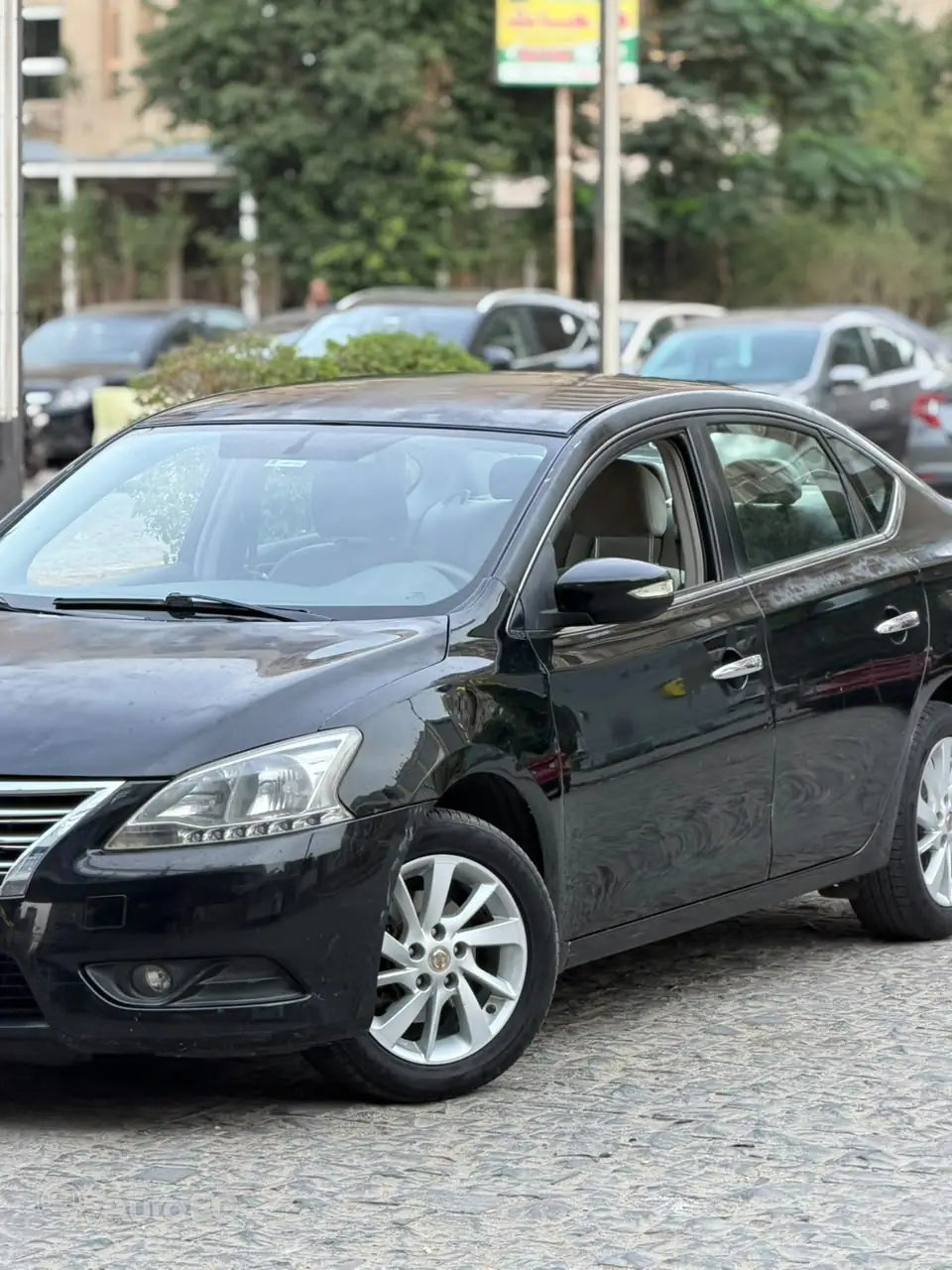 Nissan Sentra ٢٠١٦ – الصورة 7 من 24