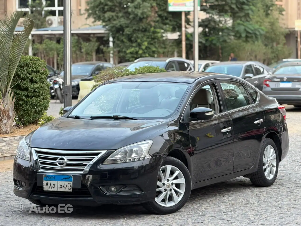 Nissan Sentra ٢٠١٦ – الصورة 5 من 24