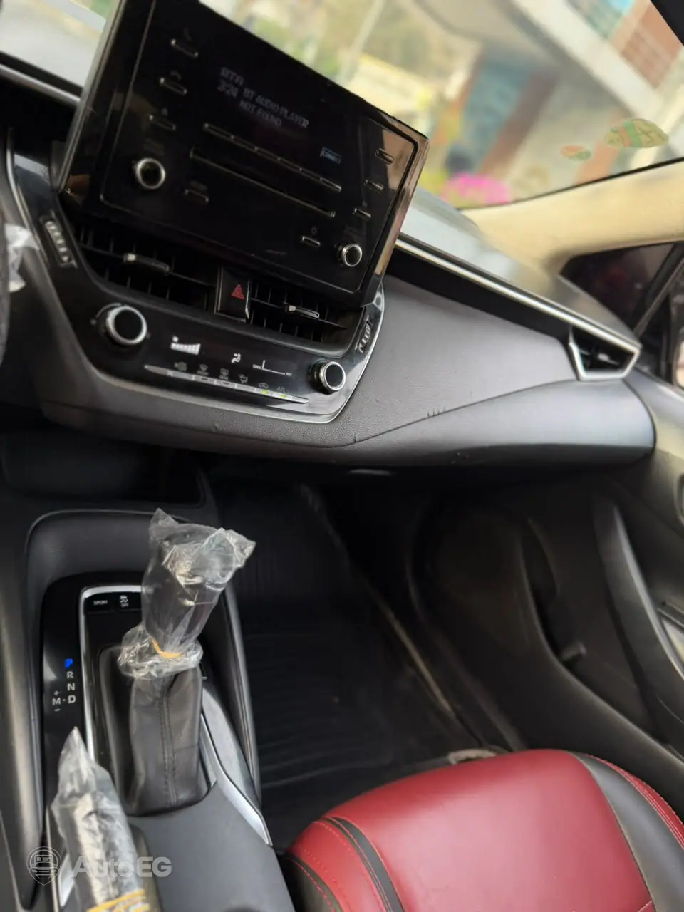 Toyota Corolla ٢٠١٩ – الصورة 12 من 22