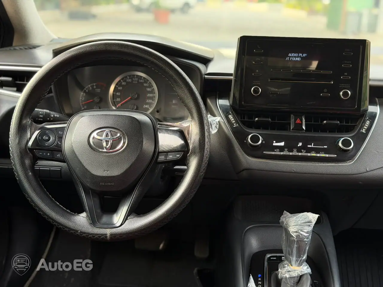 Toyota Corolla ٢٠١٩ – الصورة 13 من 22