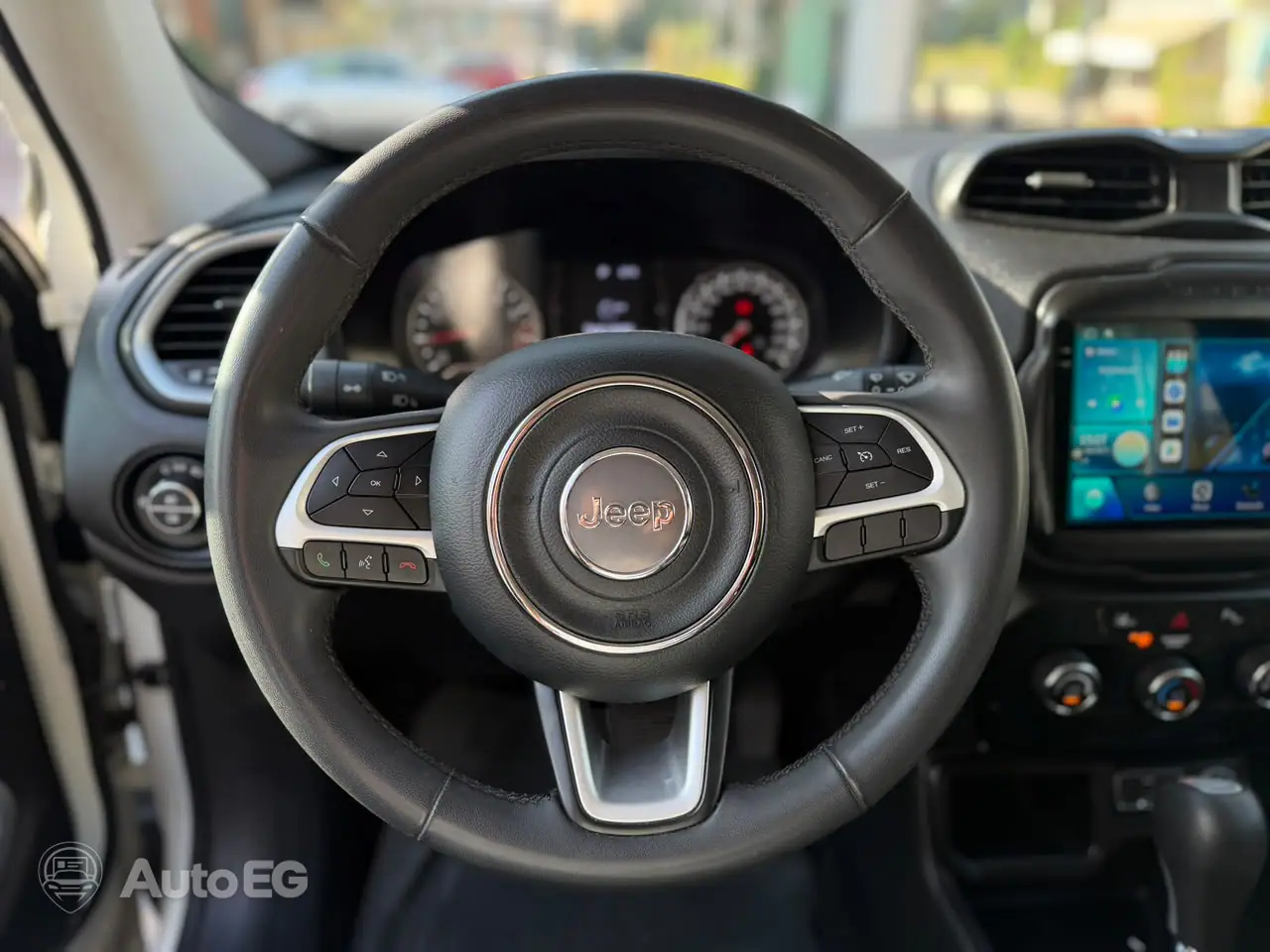 Jeep Renegade ٢٠٢١ – الصورة 17 من 23