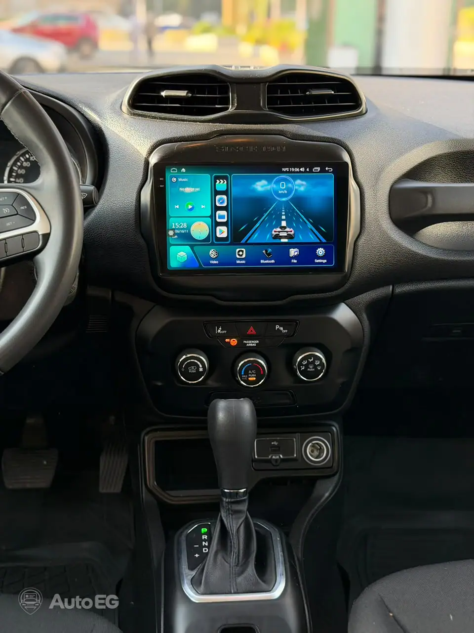 Jeep Renegade ٢٠٢١ – الصورة 10 من 23