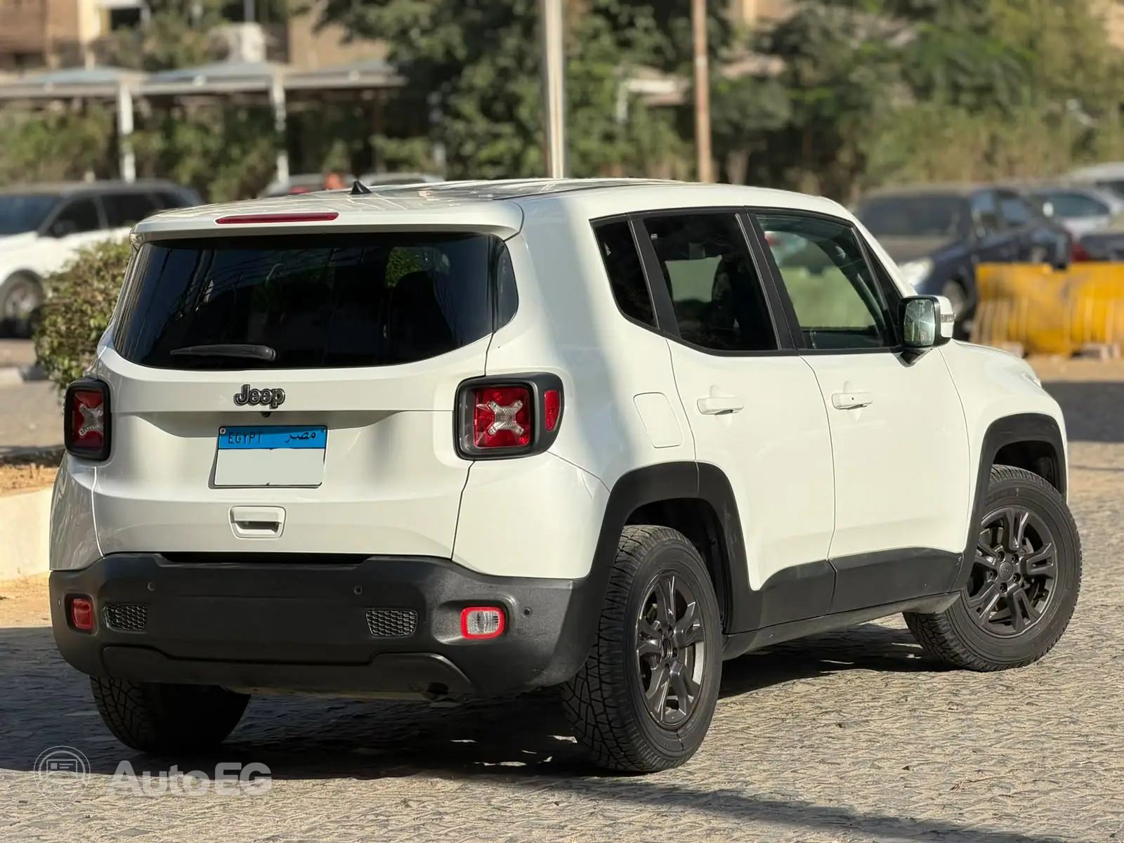 Jeep Renegade ٢٠٢١ – الصورة 2 من 23