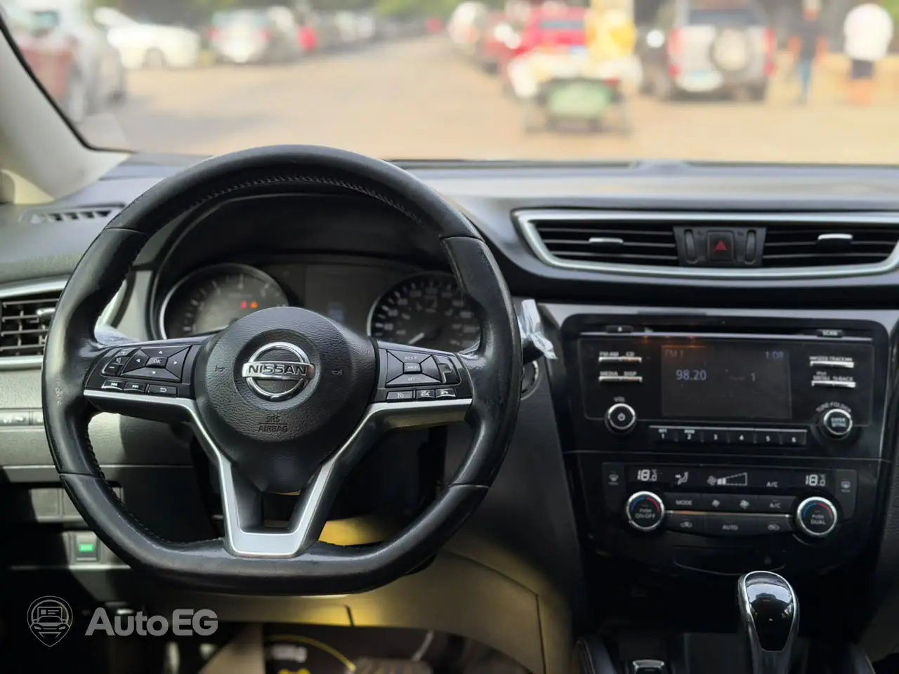 Nissan Qashqai ٢٠١٩ – الصورة 16 من 23