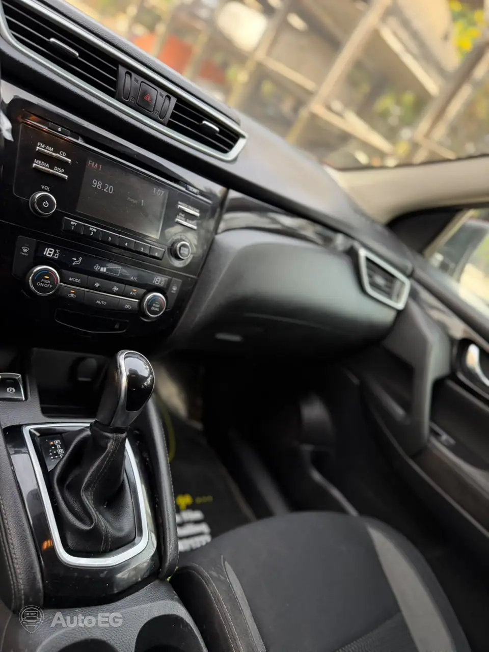 Nissan Qashqai ٢٠١٩ – الصورة 13 من 23