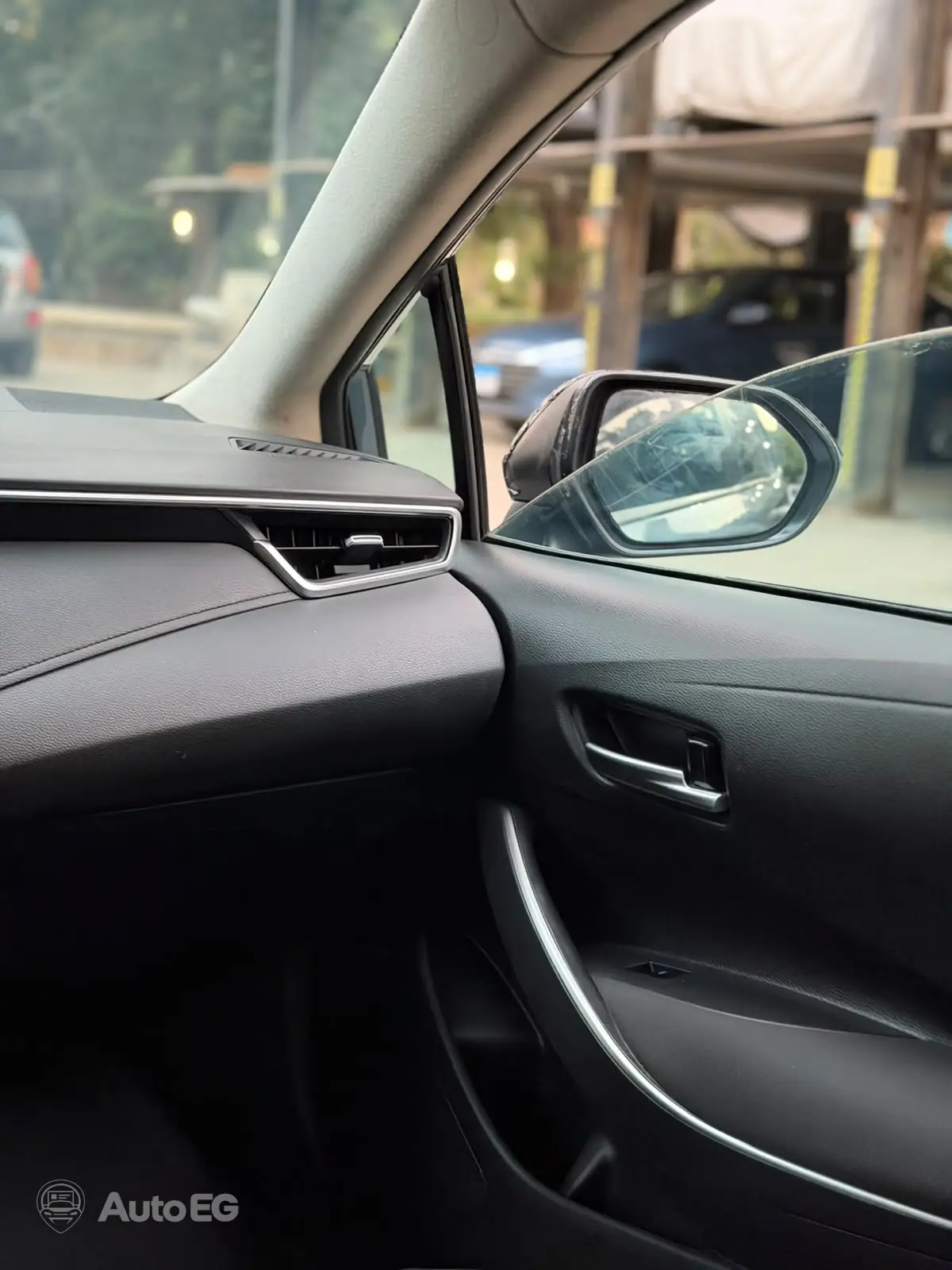 Toyota Corolla ٢٠٢١ – الصورة 15 من 22