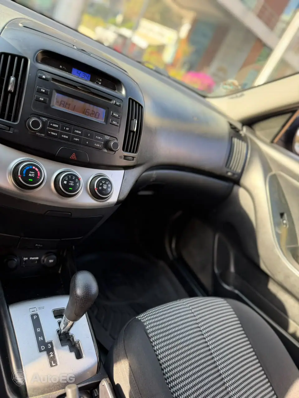 Hyundai Elantra HD ٢٠١٩ – الصورة 11 من 22