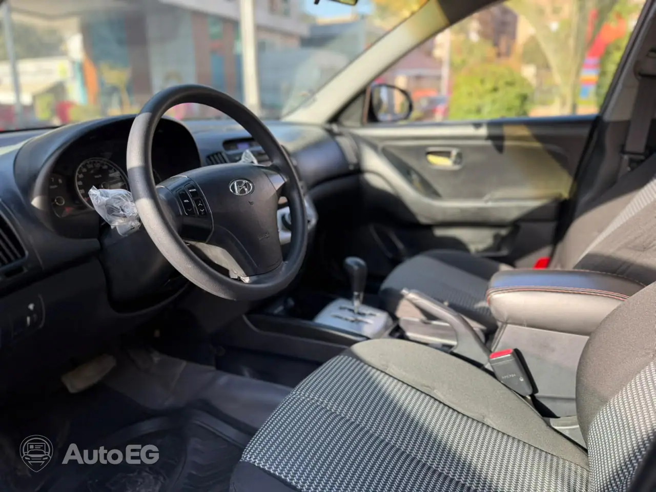 Hyundai Elantra HD ٢٠١٩ – الصورة 10 من 22