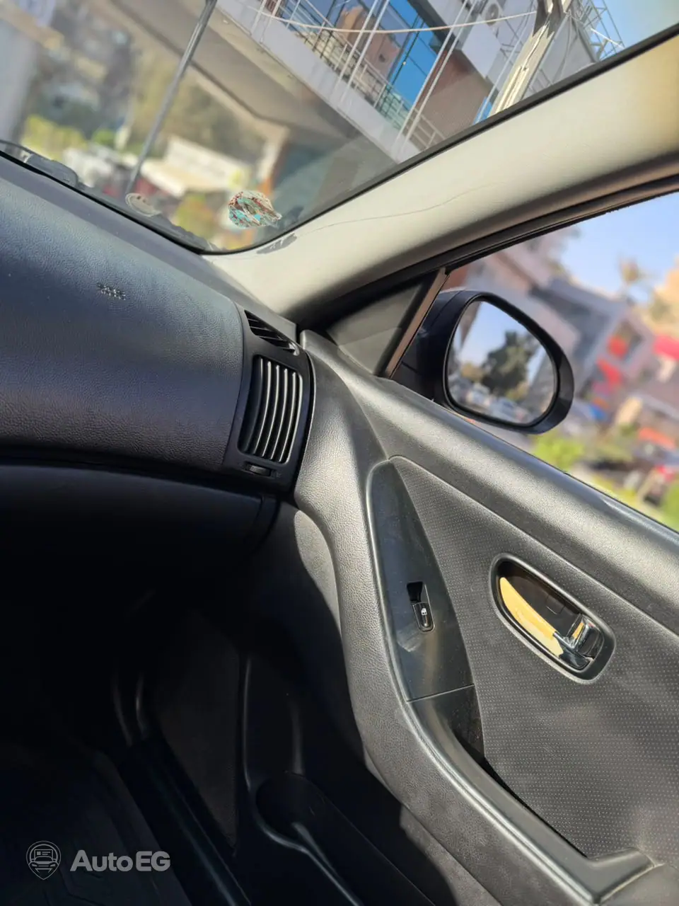 Hyundai Elantra HD ٢٠١٩ – الصورة 12 من 22