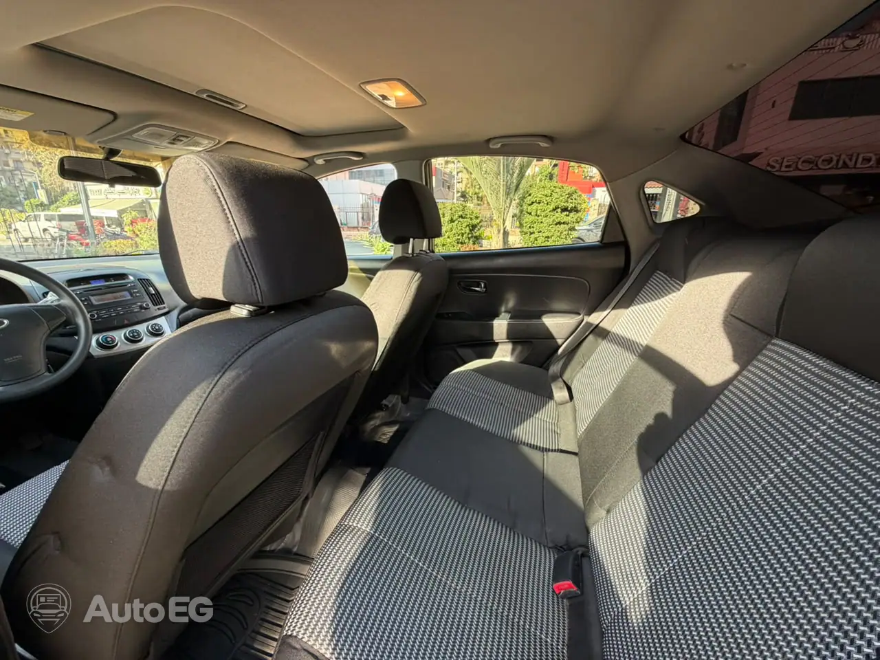 Hyundai Elantra HD ٢٠١٩ – الصورة 22 من 22