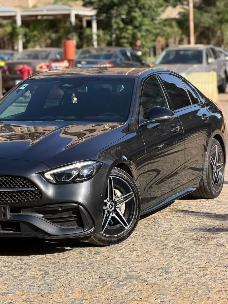 Mercedes-Benz C200 ٢٠٢٢ – الصورة 8 من 21