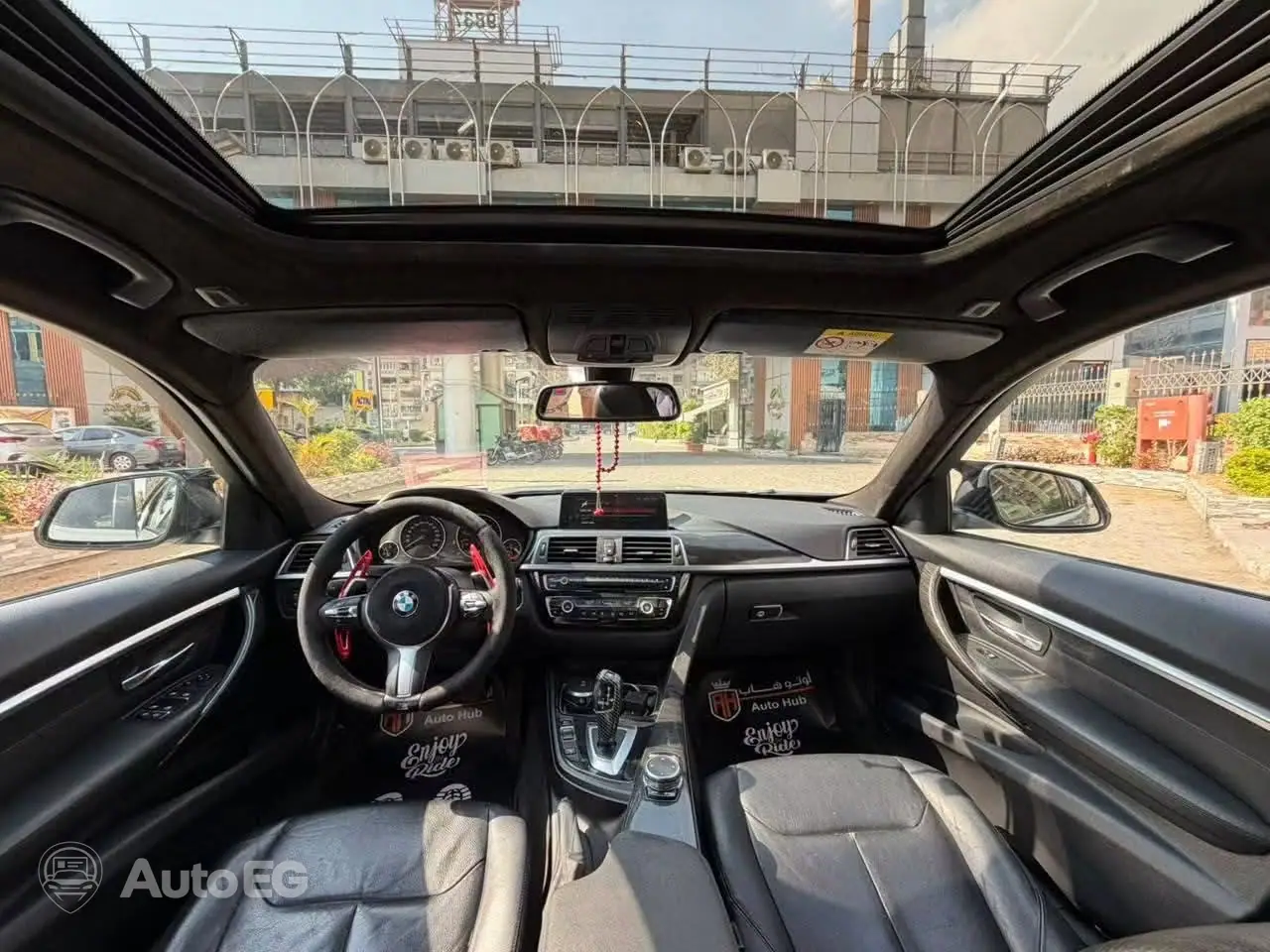 BMW F30 320i ٢٠١٦ – الصورة 8 من 21
