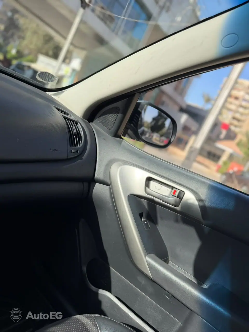 Kia Cerato ٢٠٠٩ – الصورة 13 من 22