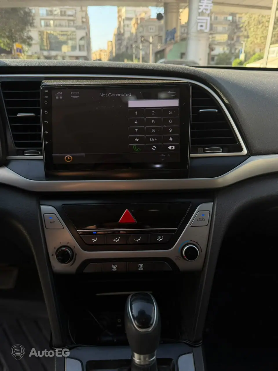Hyundai Elantra AD ٢٠١٩ – الصورة 9 من 14