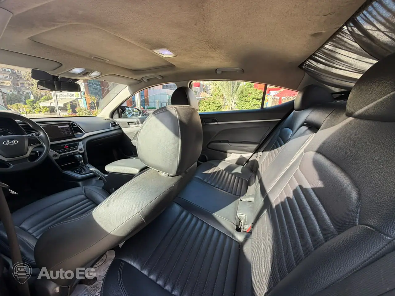 Hyundai Elantra AD ٢٠١٩ – الصورة 14 من 14