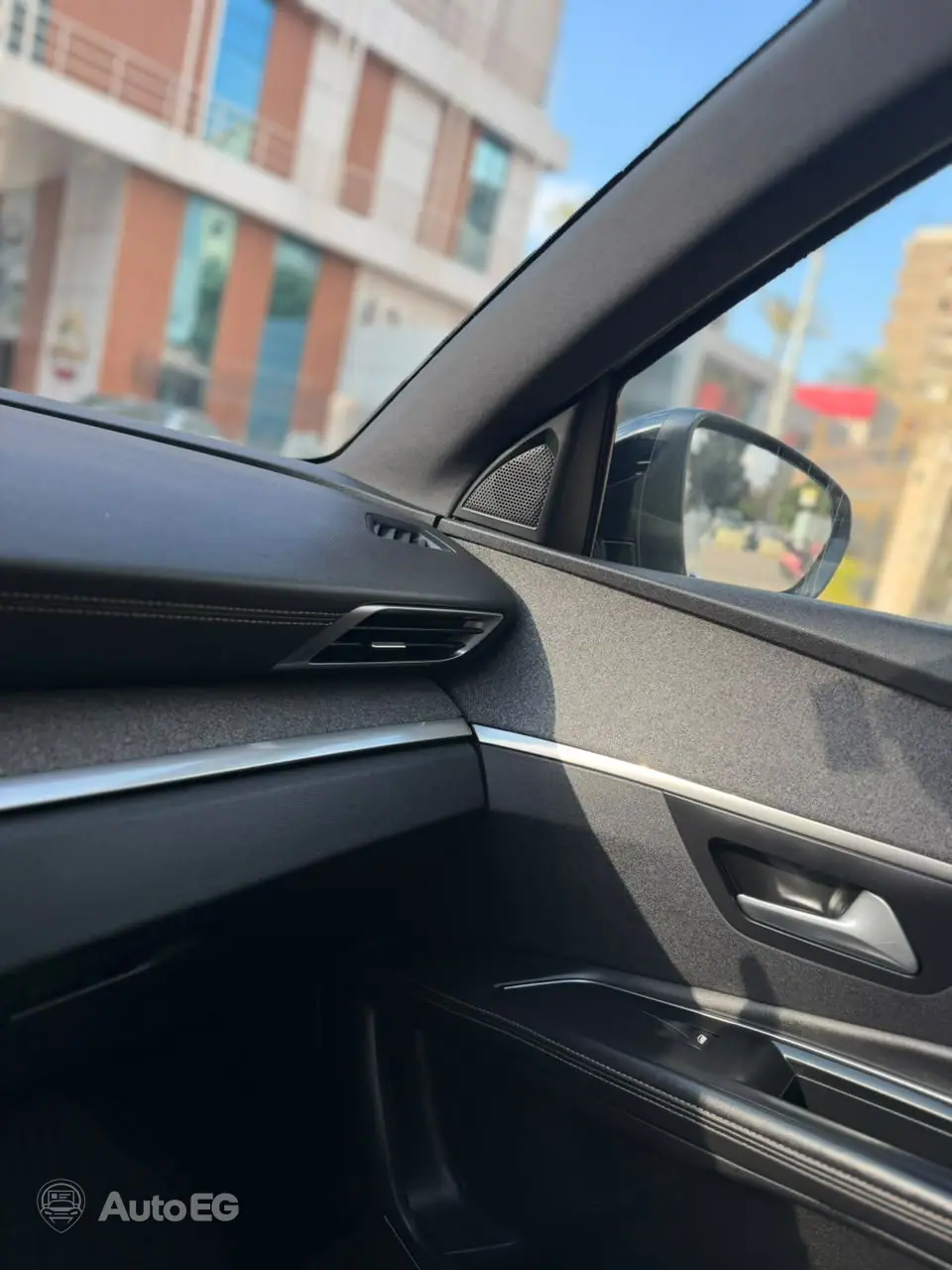 Peugeot 5008 ٢٠١٩ – الصورة 11 من 24