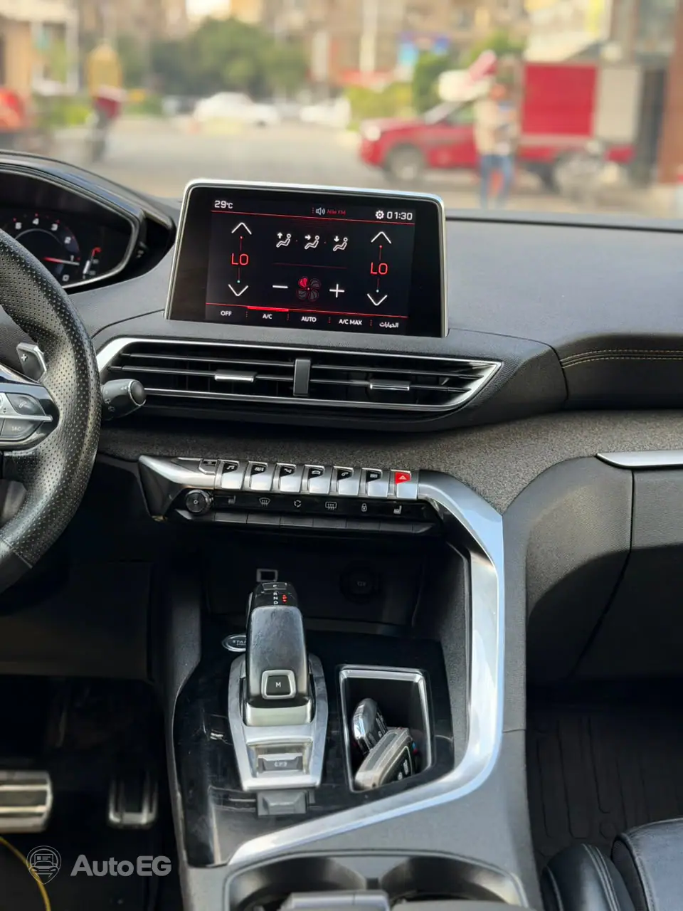 Peugeot 5008 ٢٠١٩ – الصورة 13 من 24