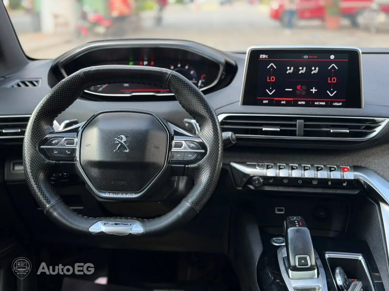 Peugeot 5008 ٢٠١٩ – الصورة 15 من 24