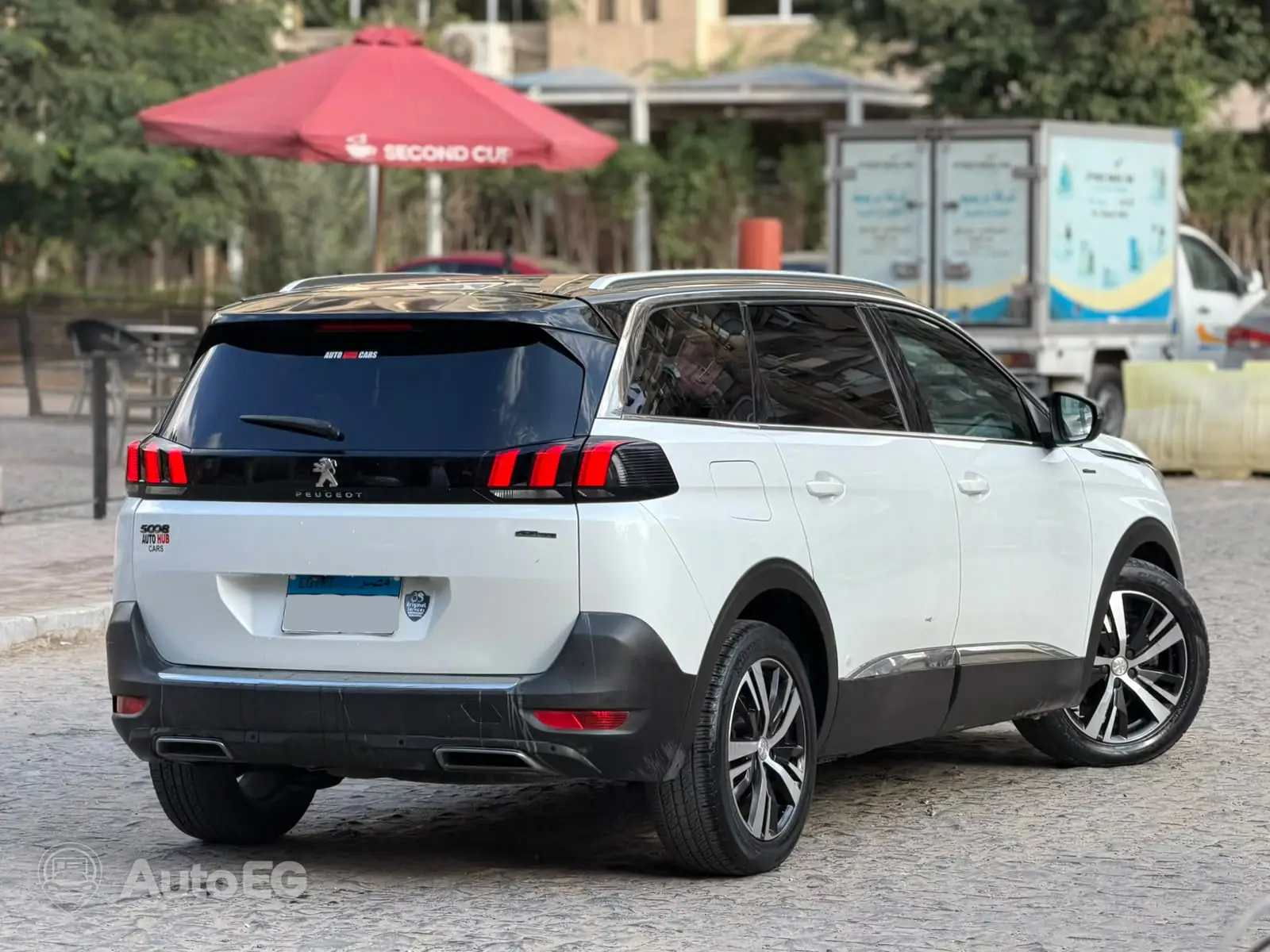 Peugeot 5008 ٢٠١٩ – الصورة 4 من 24
