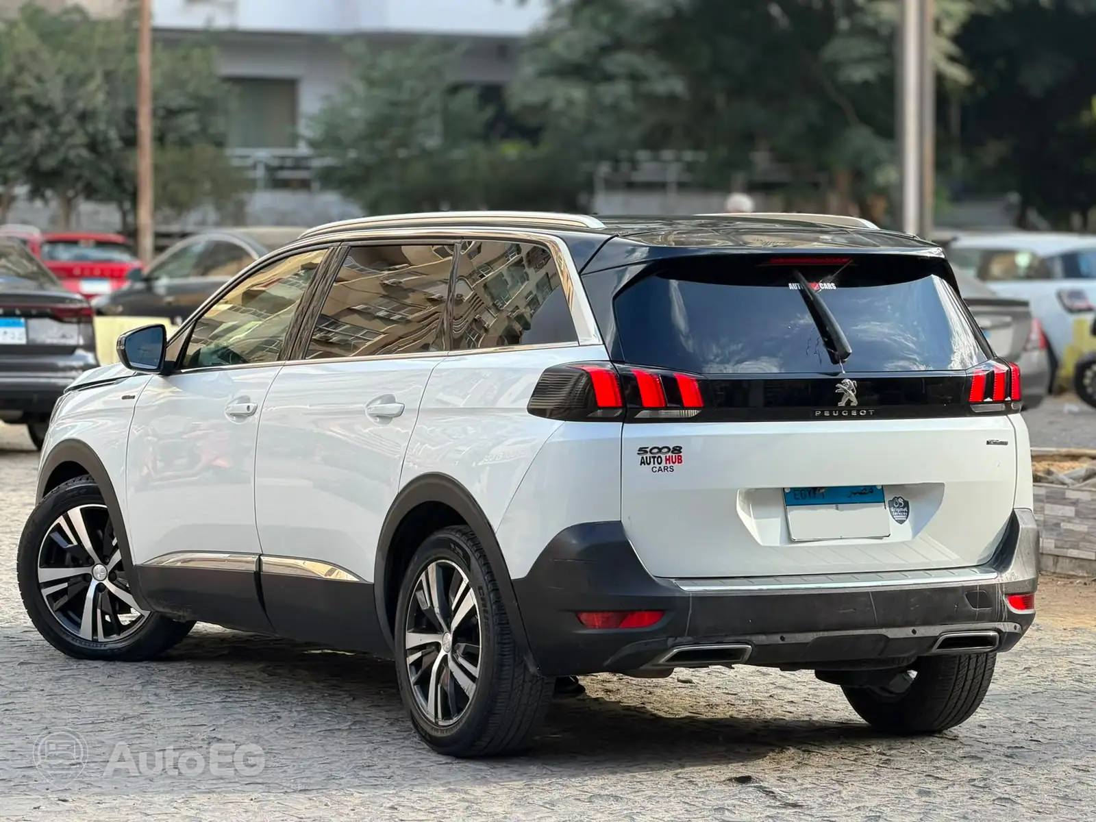 Peugeot 5008 ٢٠١٩ – الصورة 2 من 24