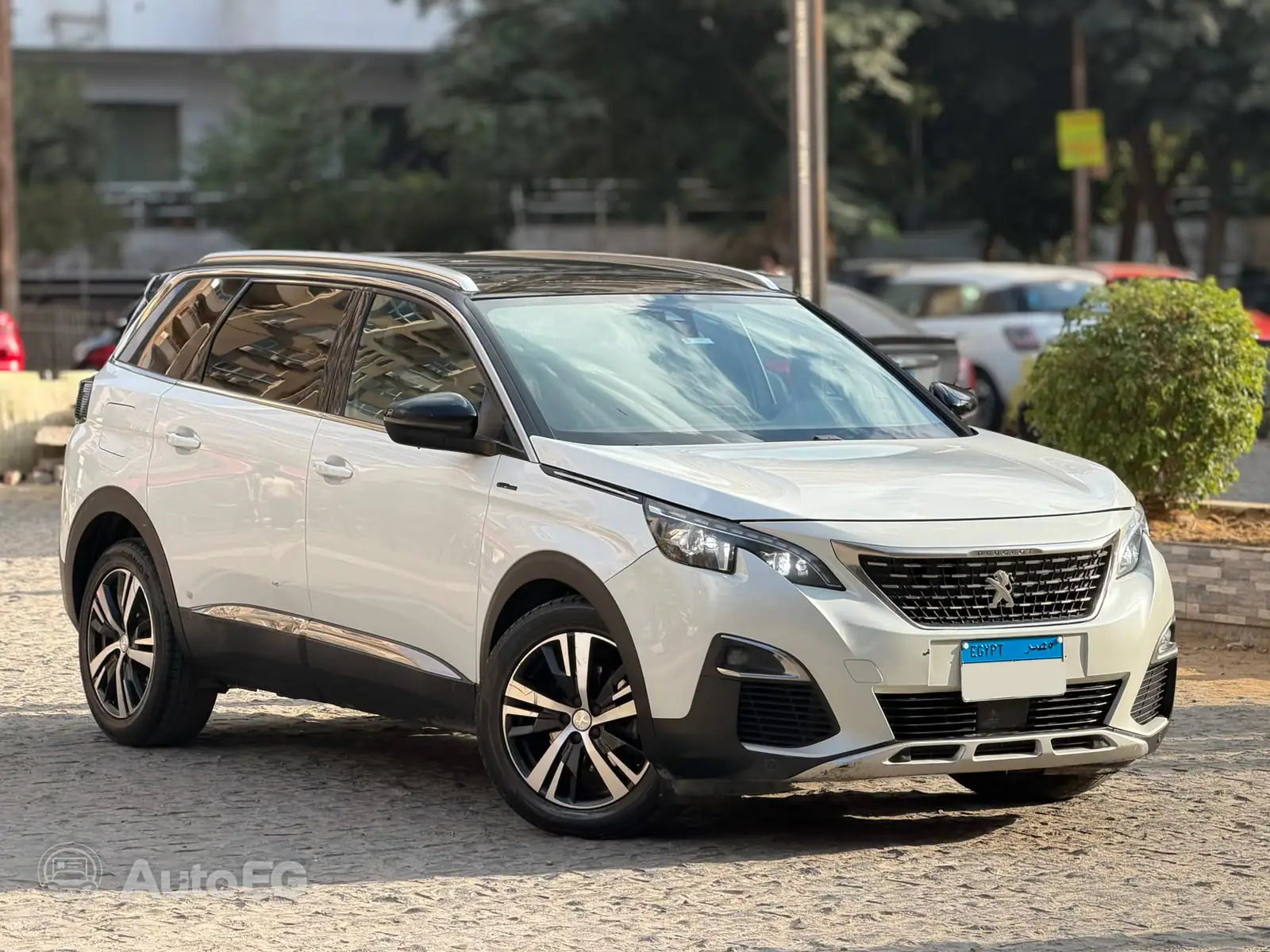 Peugeot 5008 ٢٠١٩ – الصورة 3 من 24
