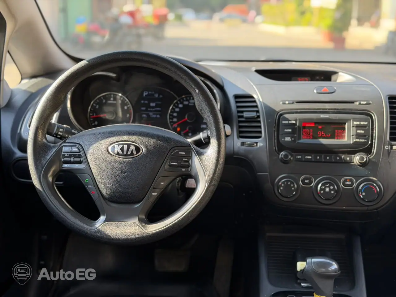 Kia Cerato ٢٠١٨ – الصورة 13 من 21