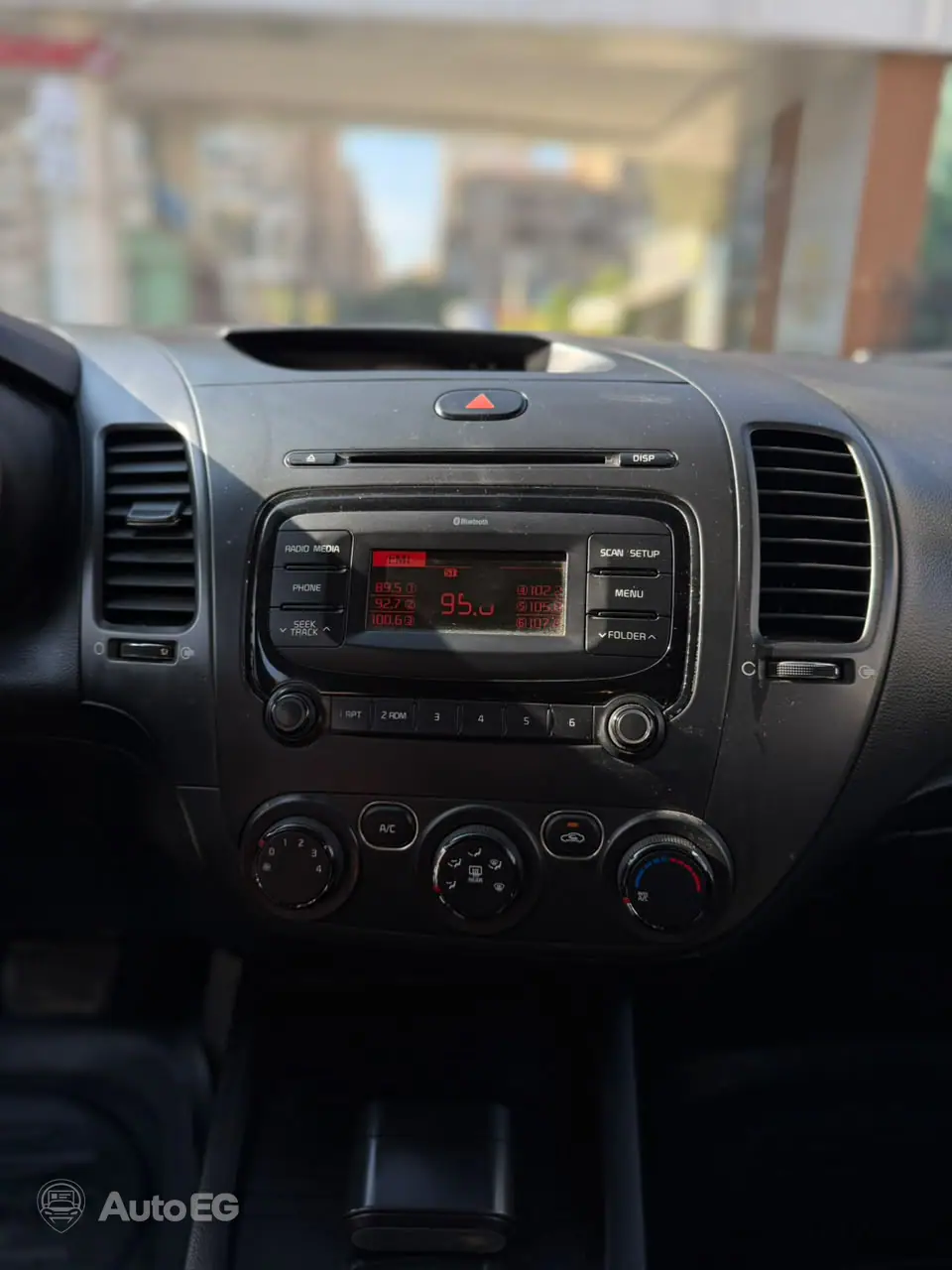 Kia Cerato ٢٠١٨ – الصورة 15 من 21