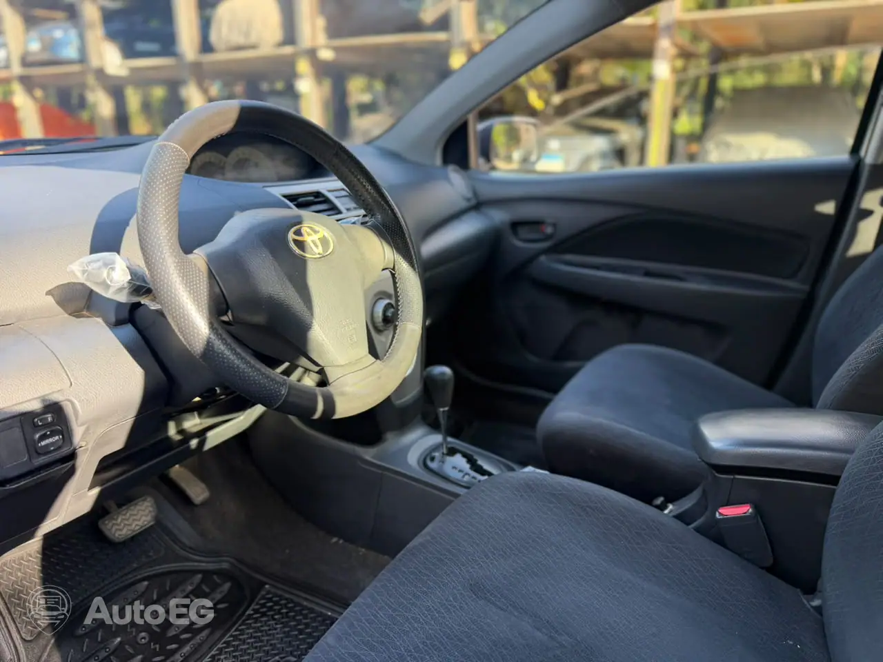 Toyota Yaris ٢٠٠٧ – الصورة 9 من 20