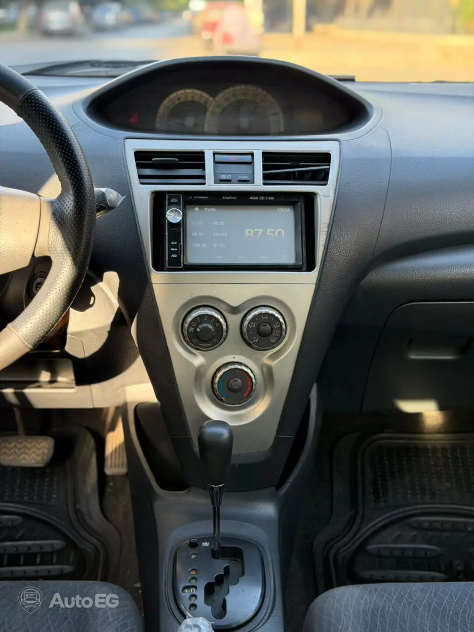 Toyota Yaris ٢٠٠٧ – الصورة 14 من 20