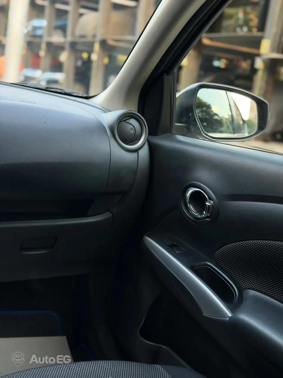 Nissan Sunny ٢٠٢٦ – الصورة 13 من 23