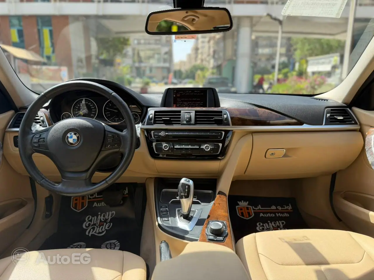 BMW 318I ٢٠١٦ – الصورة 10 من 24
