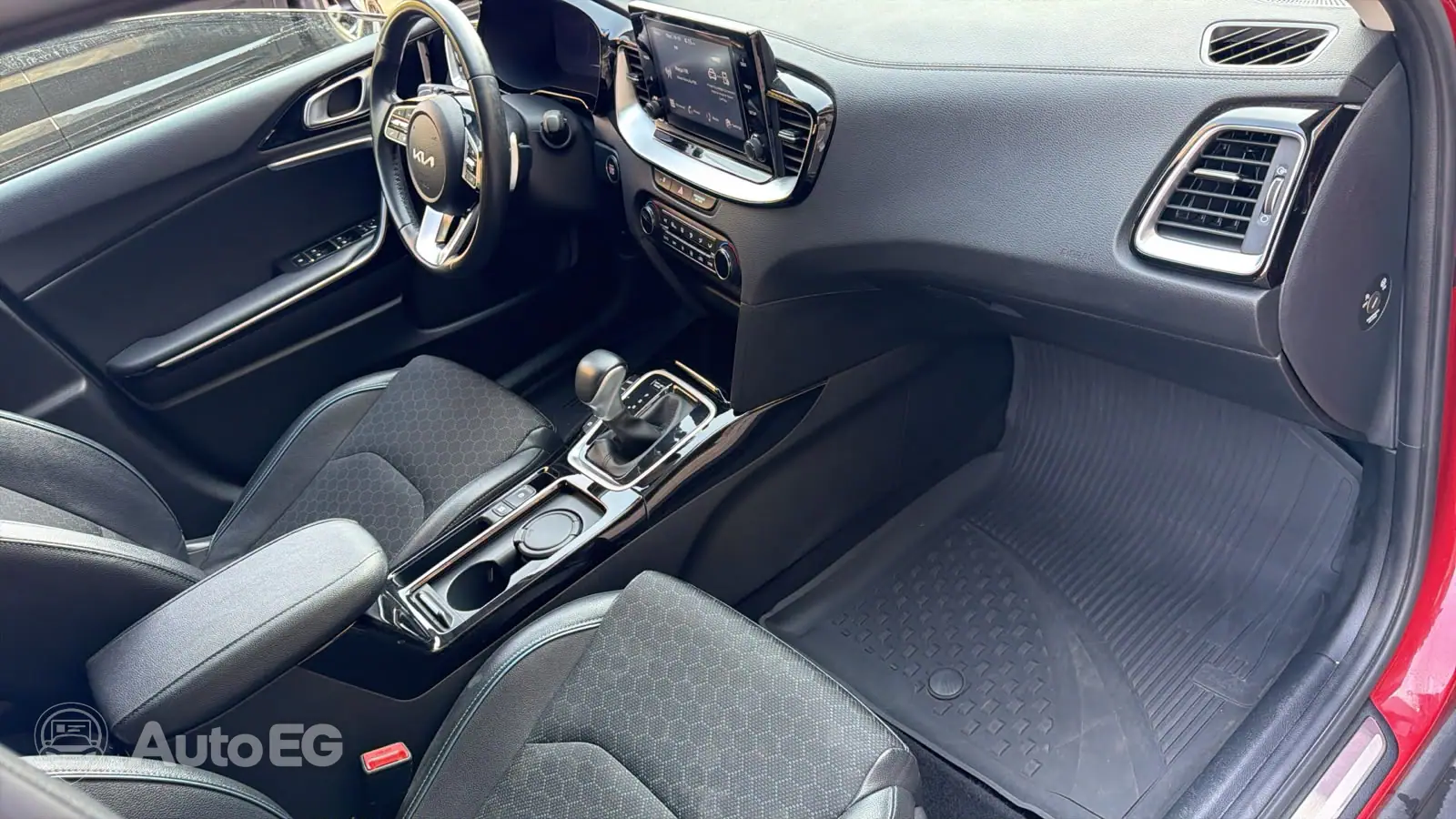 Kia XCeed ٢٠٢٤ – الصورة 8 من 8