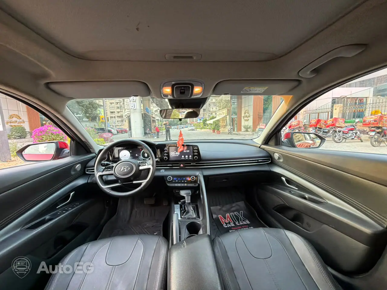 Hyundai Elantra CN7 ٢٠٢١ – الصورة 8 من 22