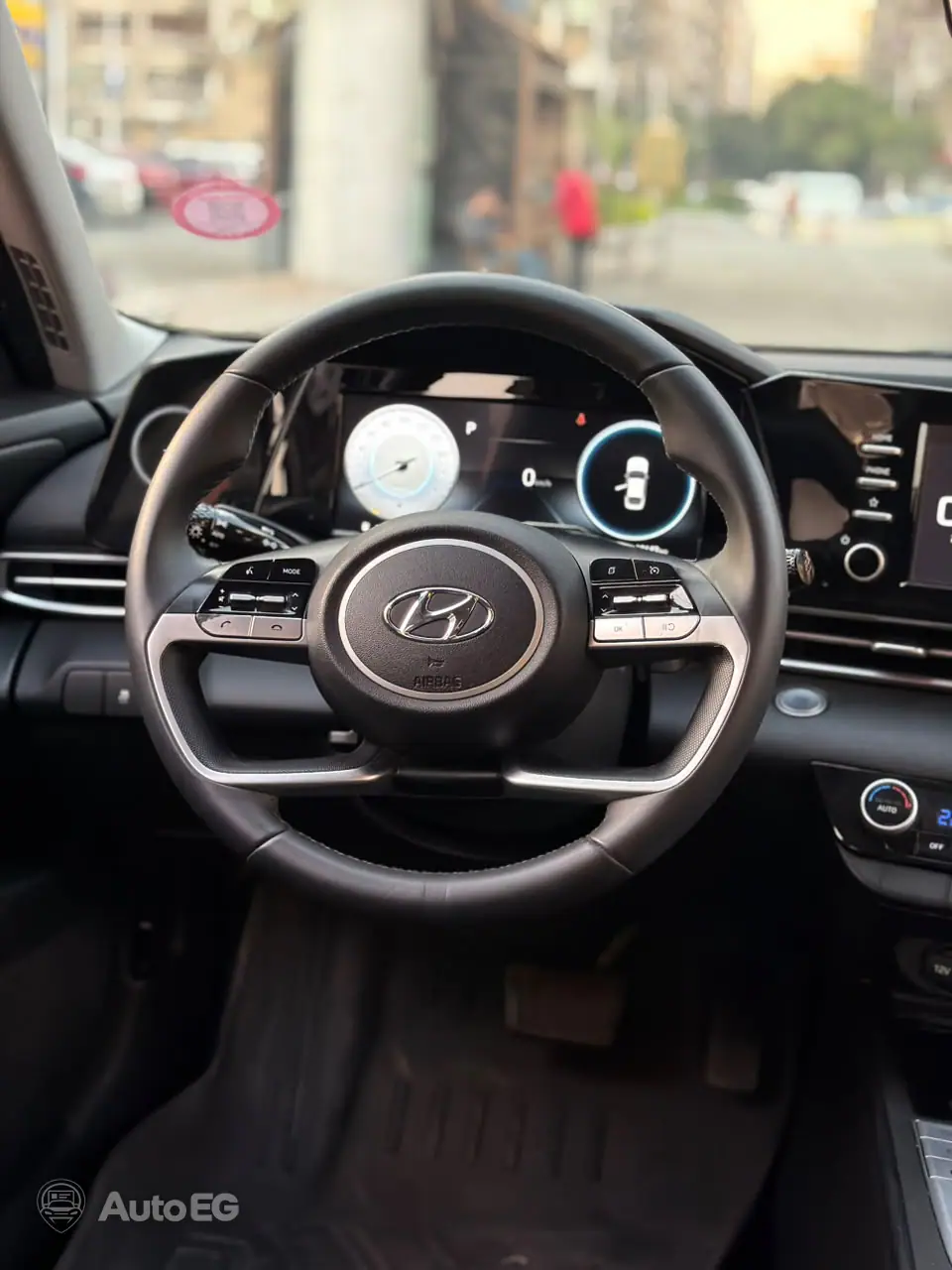 Hyundai Elantra CN7 ٢٠٢١ – الصورة 17 من 22