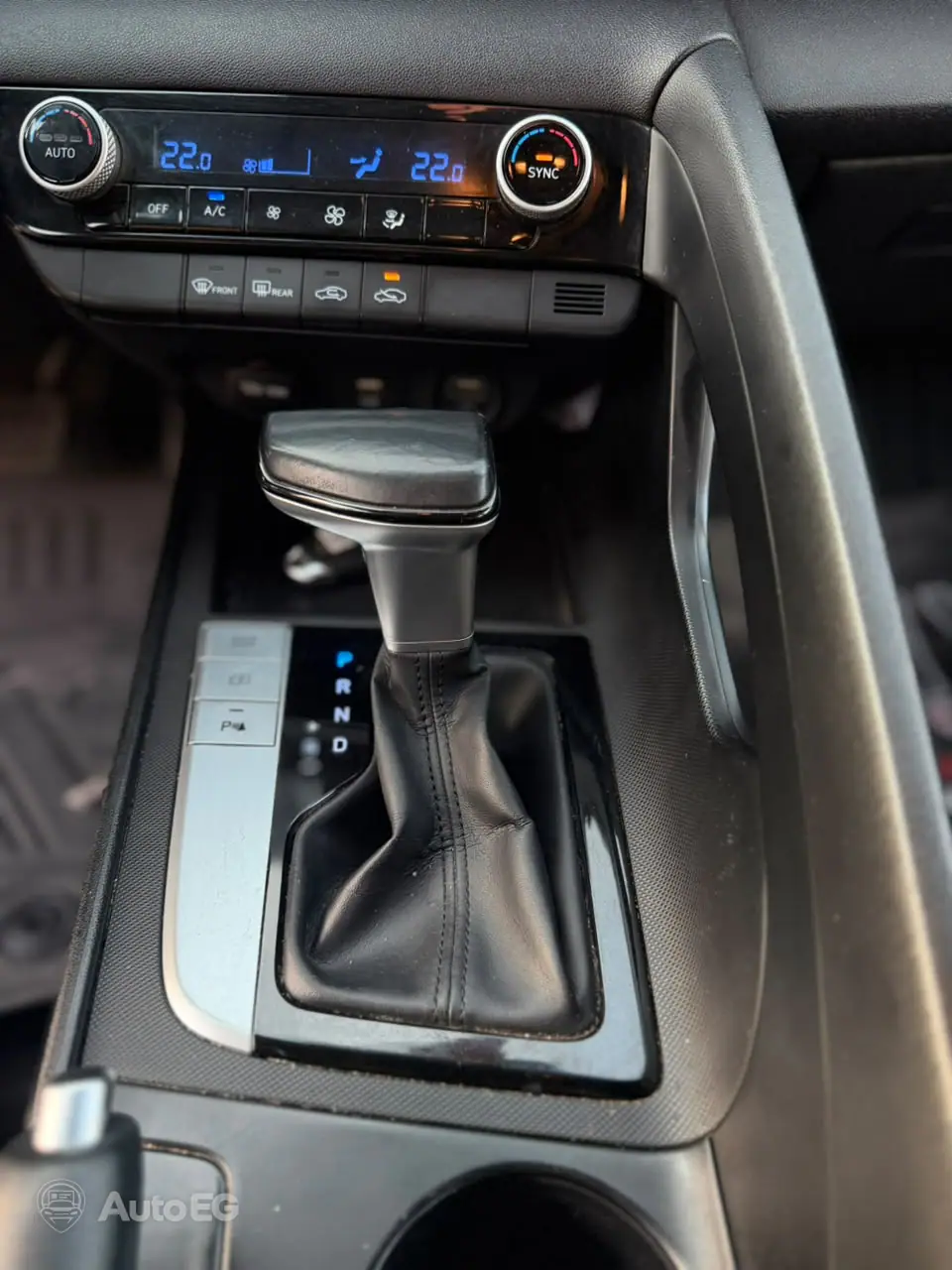 Hyundai Elantra CN7 ٢٠٢١ – الصورة 20 من 22