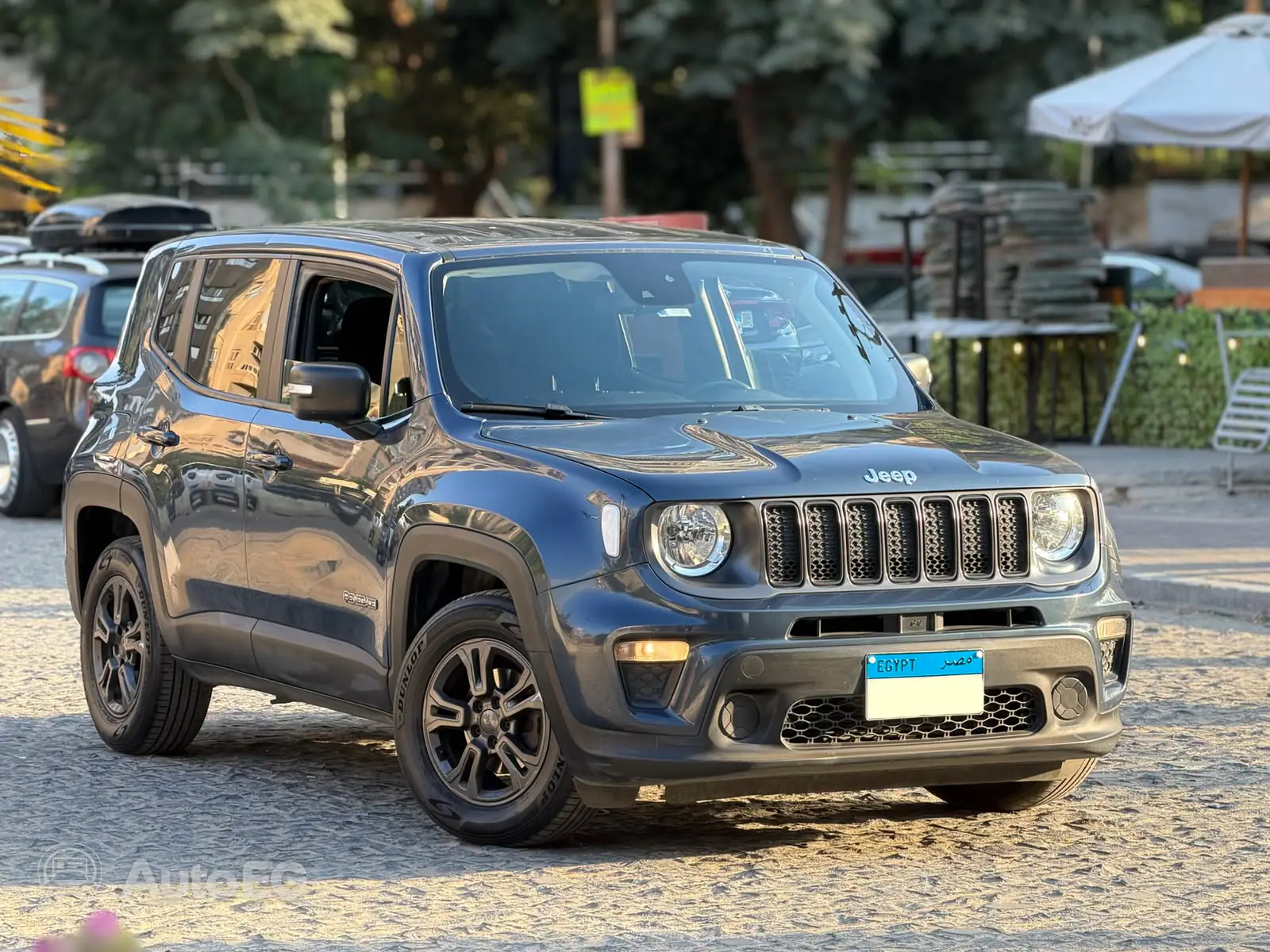 Jeep Renegade ٢٠٢٢ – الصورة 3 من 21