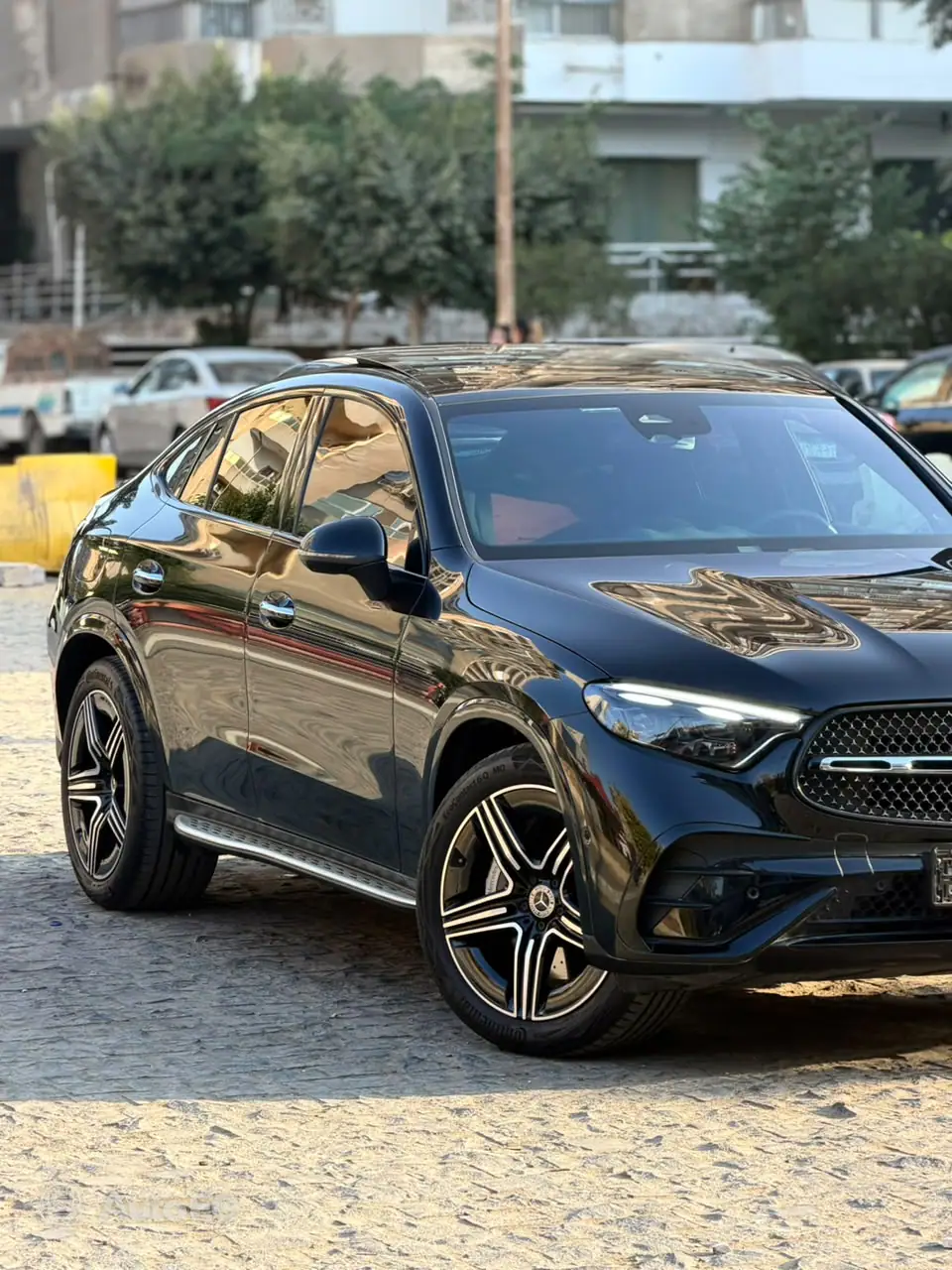Mercedes-Benz GLC200 Coupe ٢٠٢٤ – الصورة 6 من 24