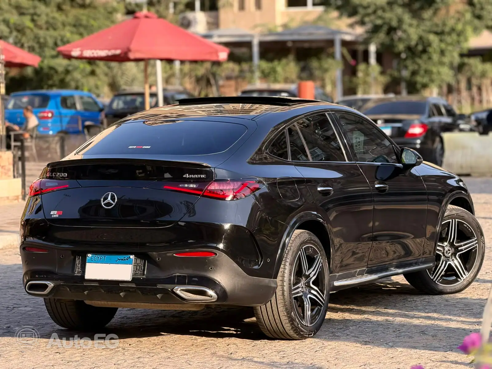 Mercedes-Benz GLC200 Coupe ٢٠٢٤ – الصورة 7 من 24