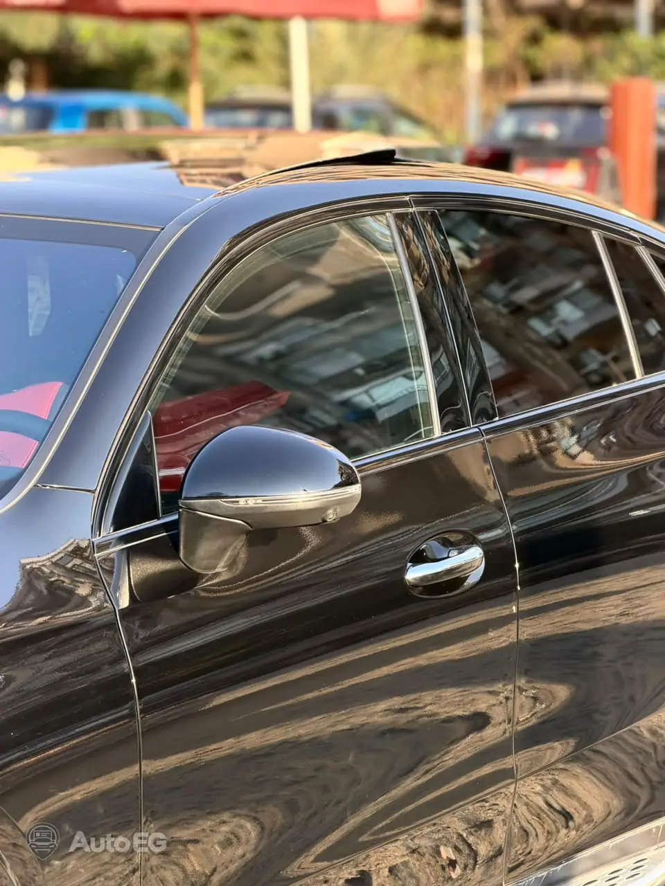 Mercedes-Benz GLC200 Coupe ٢٠٢٤ – الصورة 2 من 24