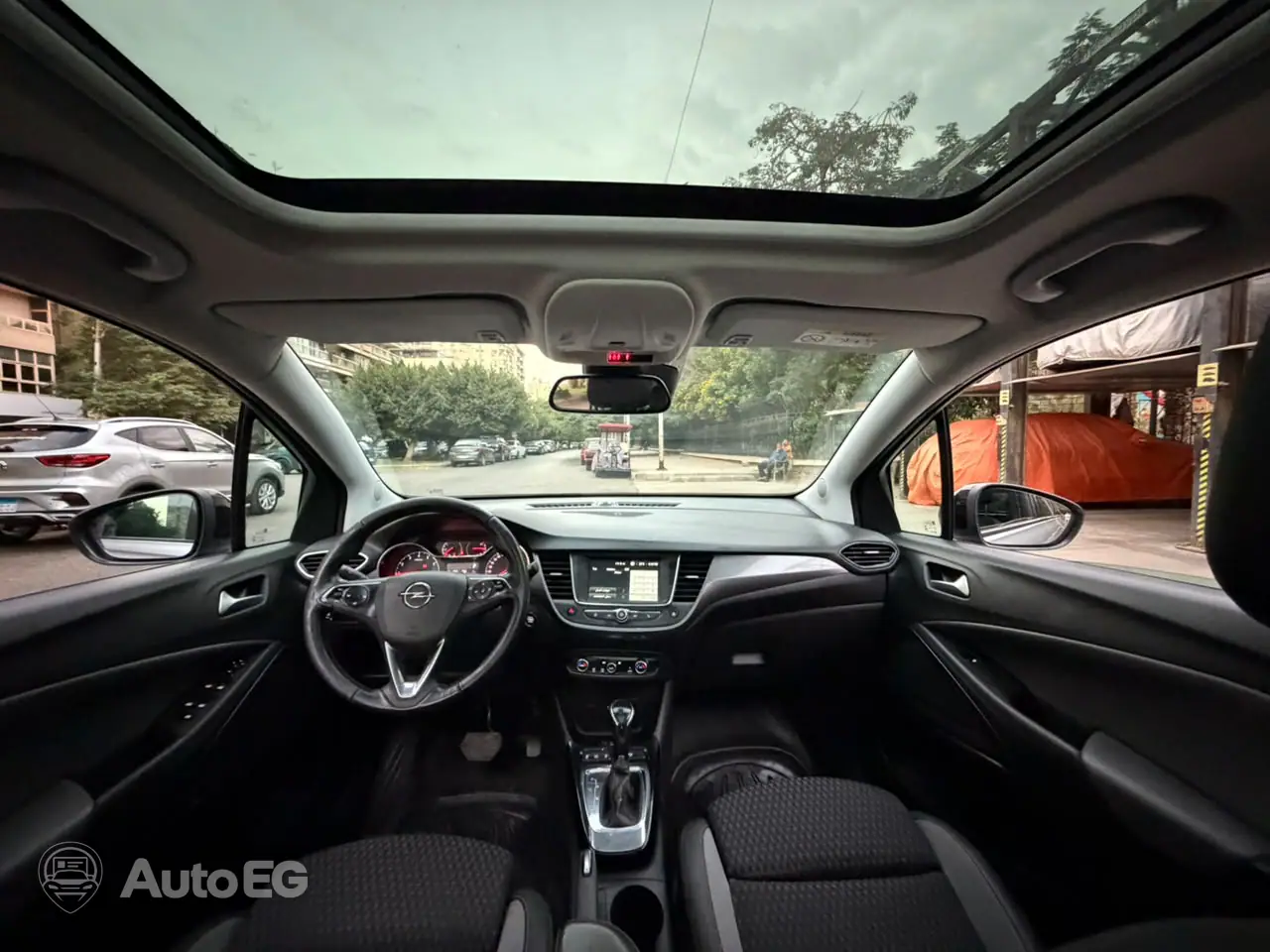 Opel Crossland ٢٠٢٠ – الصورة 8 من 23