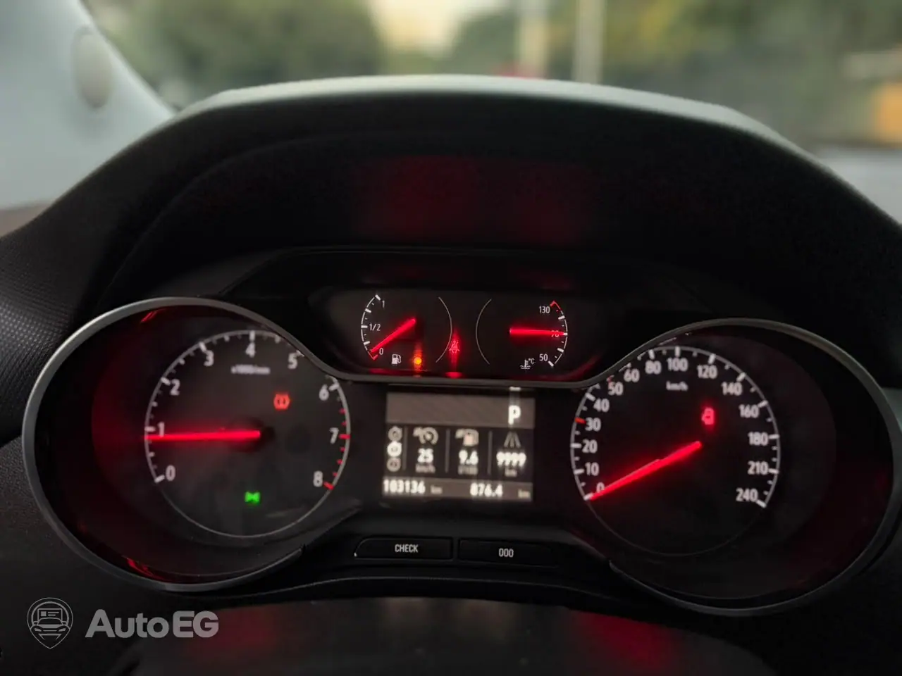 Opel Crossland ٢٠٢٠ – الصورة 19 من 23