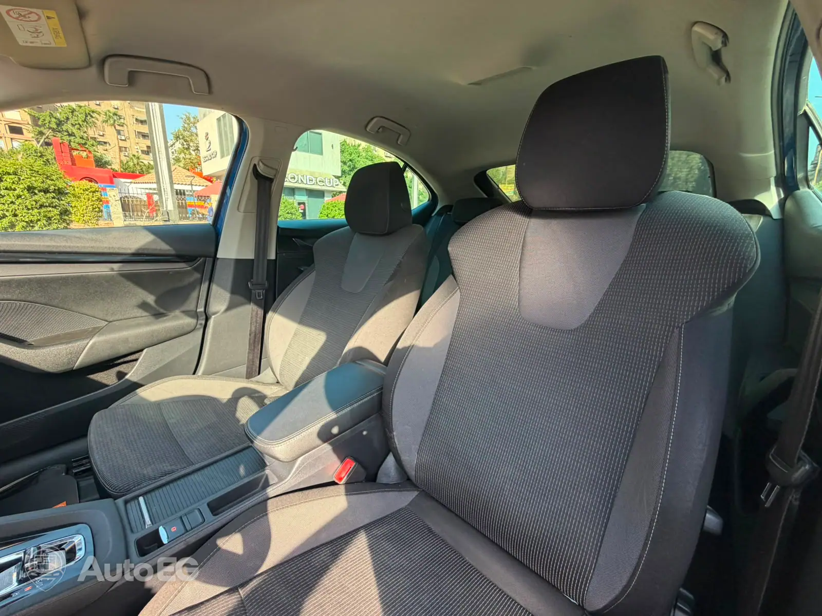 Skoda Octavia A8 ٢٠٢١ – الصورة 21 من 22